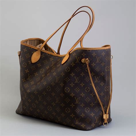 louis vuitton neverfull price in paris|louis vuitton neverfull price euro.